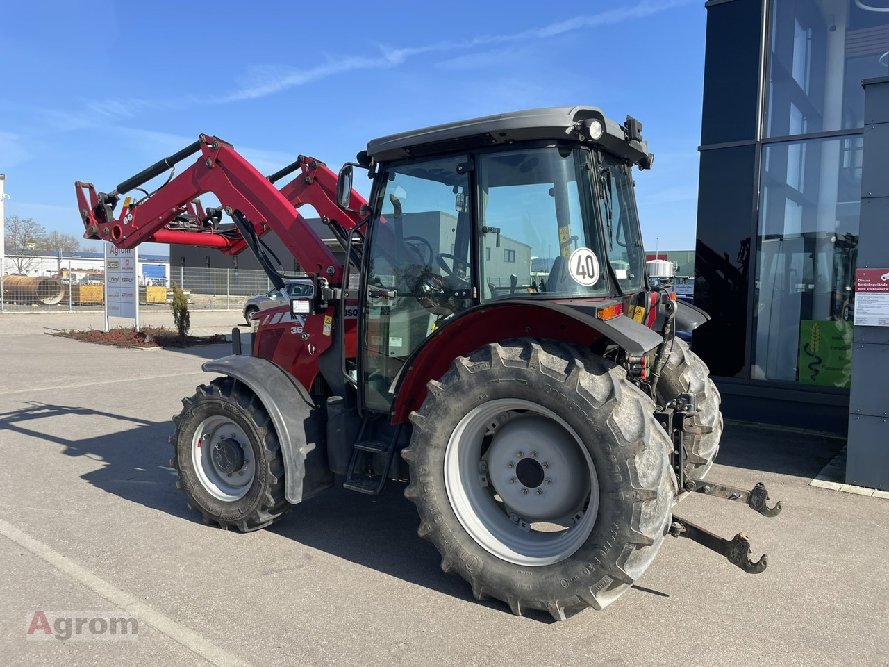 Massey Ferguson 3635 A - Tractor: foto 3 Massey Ferguson 3635 A - Tractor: foto 3
