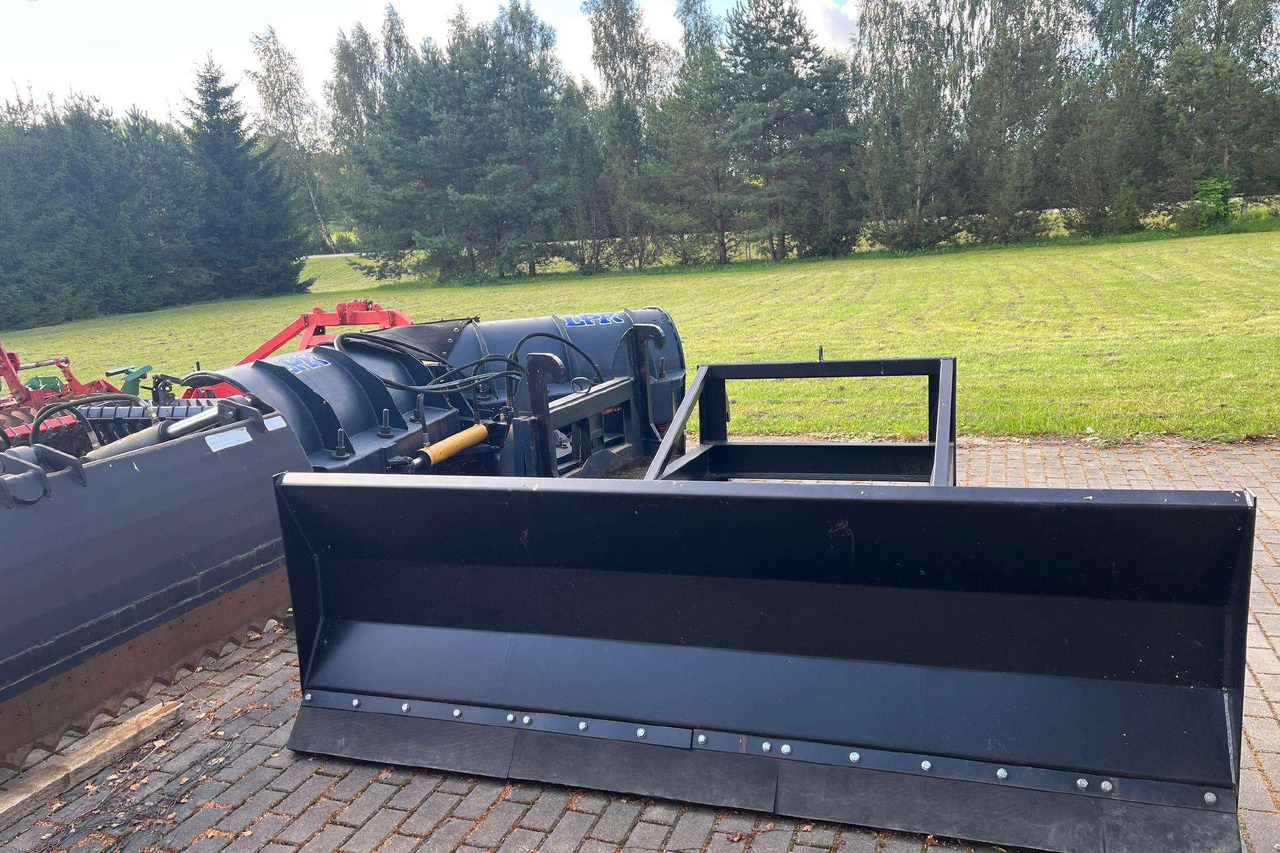 -Kita- ASG 2 - Hoja de bulldozer: foto 2 -Kita- ASG 2 - Hoja de bulldozer: foto 2