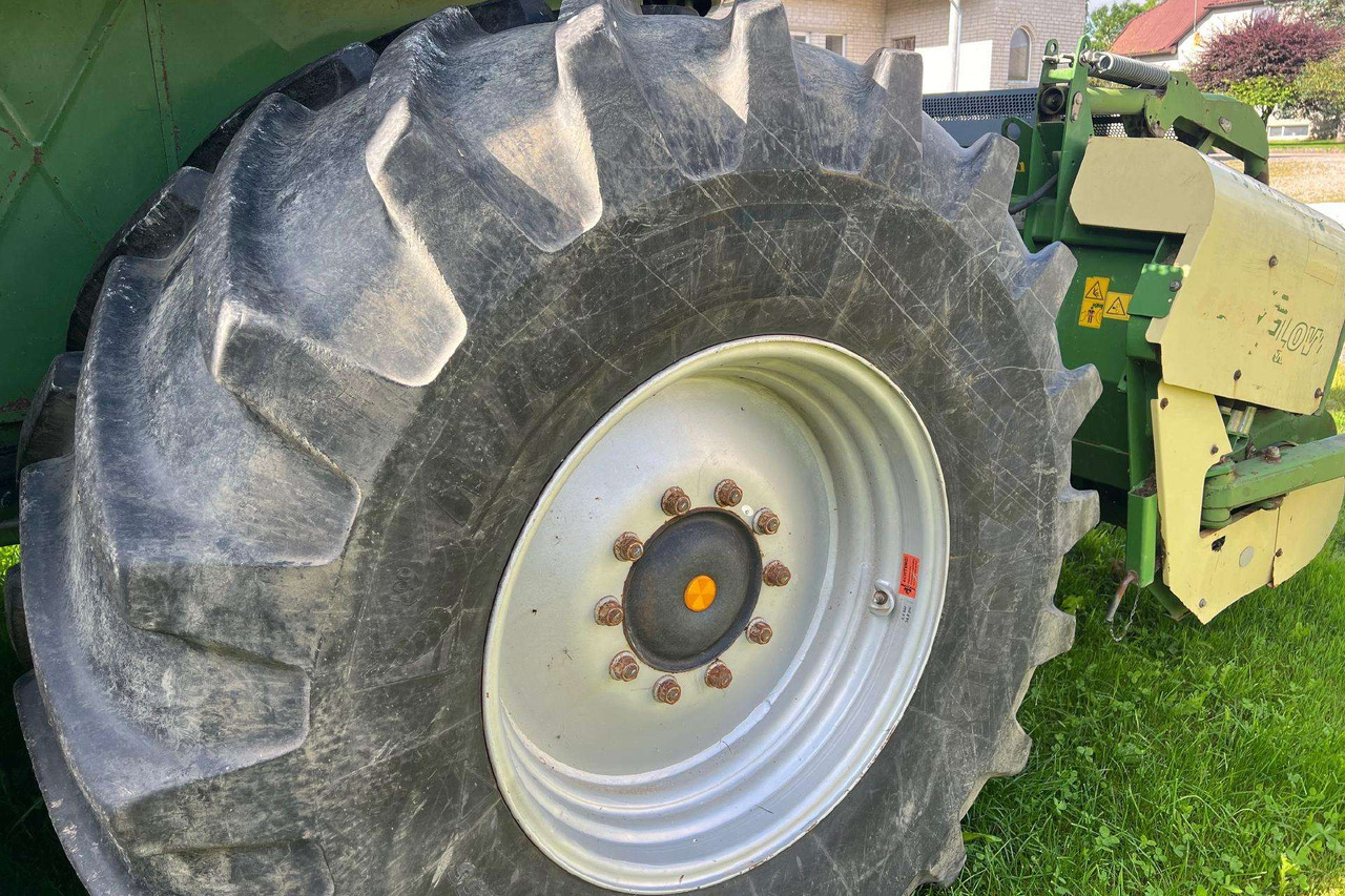 Krone BIG X650 - Cosechadora de forraje: foto 5 Krone BIG X650 - Cosechadora de forraje: foto 5