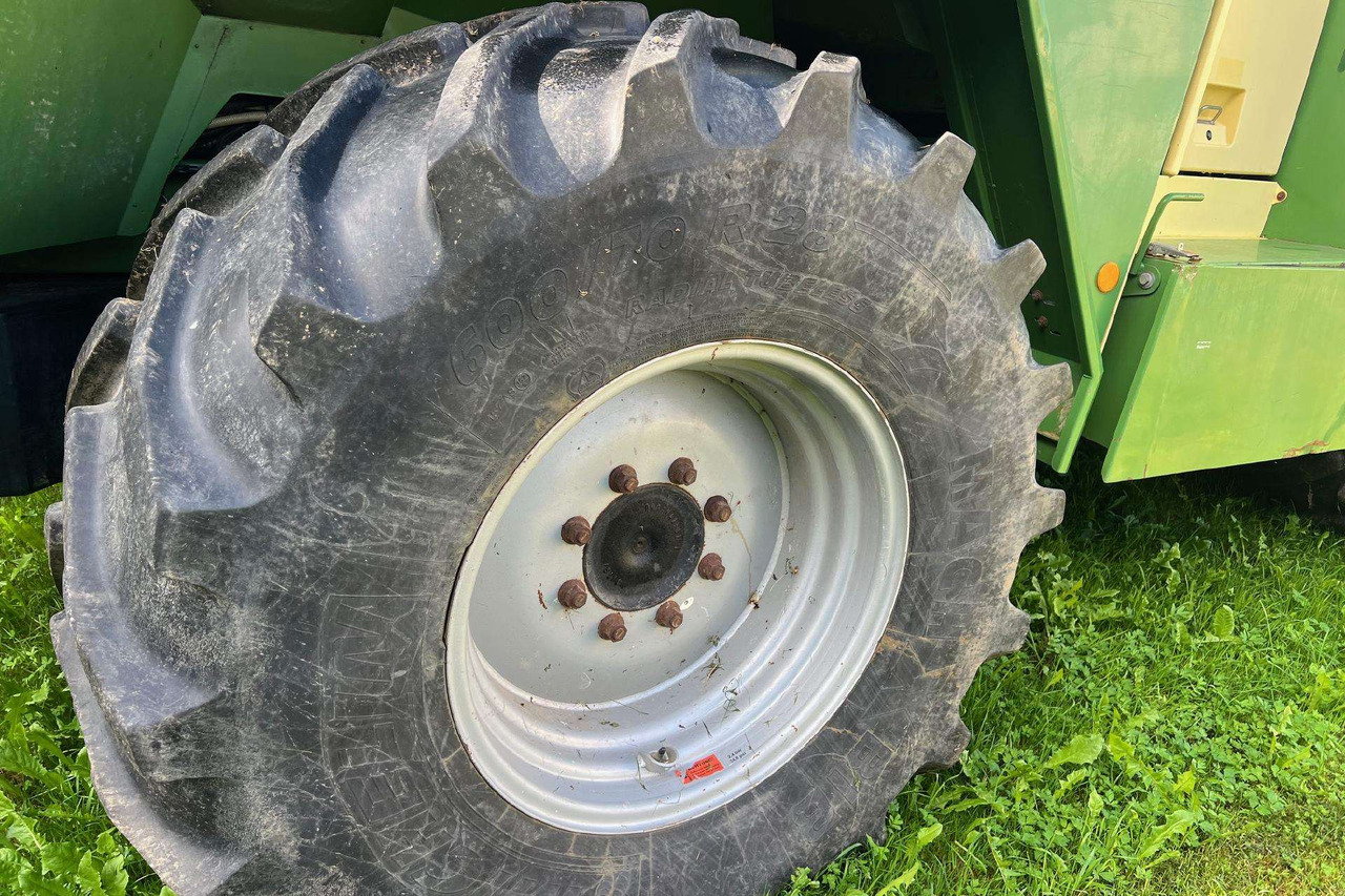 Krone BIG X650 - Cosechadora de forraje: foto 4 Krone BIG X650 - Cosechadora de forraje: foto 4