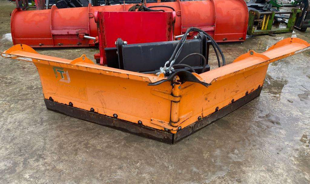 Soplador de nieve Merlo P38.10 Turbo Farmer: foto 9 Soplador de nieve Merlo P38.10 Turbo Farmer: foto 9