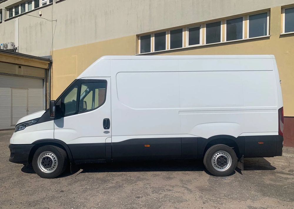 Iveco DAILY - Furgón: foto 3 Iveco DAILY - Furgón: foto 3
