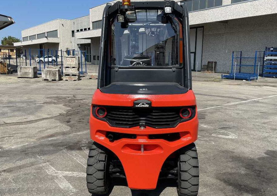 Linde H 25 D-01/1202 - Carretilla elevadora diésel: foto 3 Linde H 25 D-01/1202 - Carretilla elevadora diésel: foto 3
