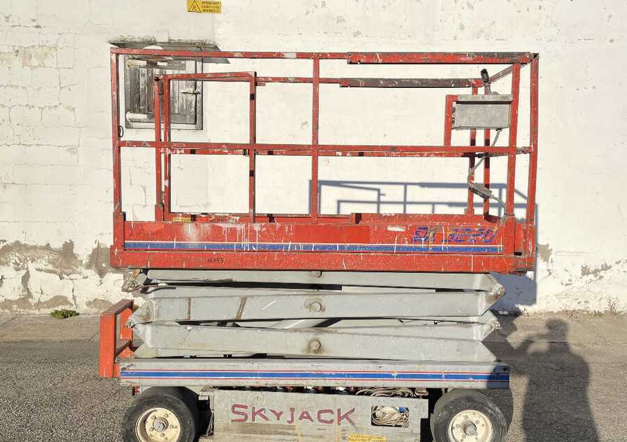 SKYJACK 3220 - Plataforma de tijeras: foto 4 SKYJACK 3220 - Plataforma de tijeras: foto 4