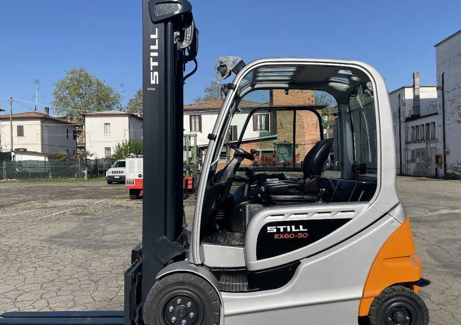 STILL RX 60-30 (BATT. NUOVA) - Carretilla elevadora eléctrica: foto 3 STILL RX 60-30 (BATT. NUOVA) - Carretilla elevadora eléctrica: foto 3
