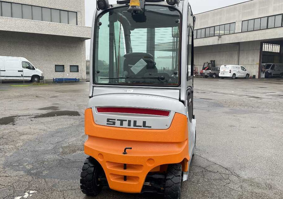 Still RX 60-30 (5300 ore) - Carretilla elevadora eléctrica: foto 3 Still RX 60-30 (5300 ore) - Carretilla elevadora eléctrica: foto 3