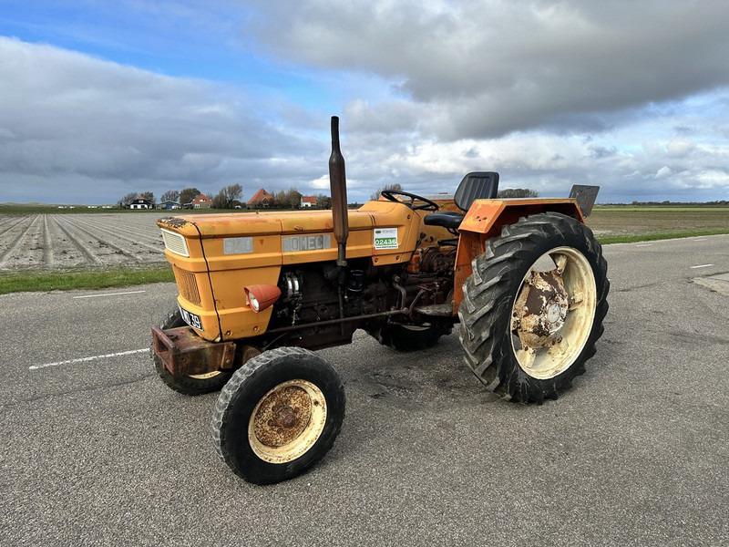 Fiat 640 - Tractor: foto 1 Fiat 640 - Tractor: foto 1