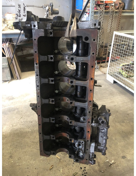 Fiat 8065.25 - Motor: foto 5 Fiat 8065.25 - Motor: foto 5