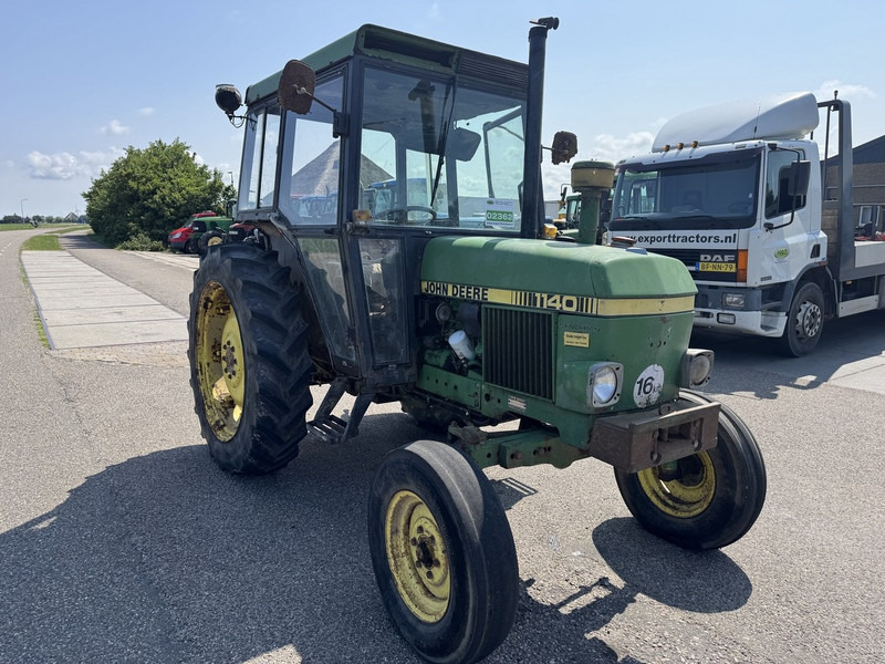 John Deere 1140 - Tractor: foto 3 John Deere 1140 - Tractor: foto 3