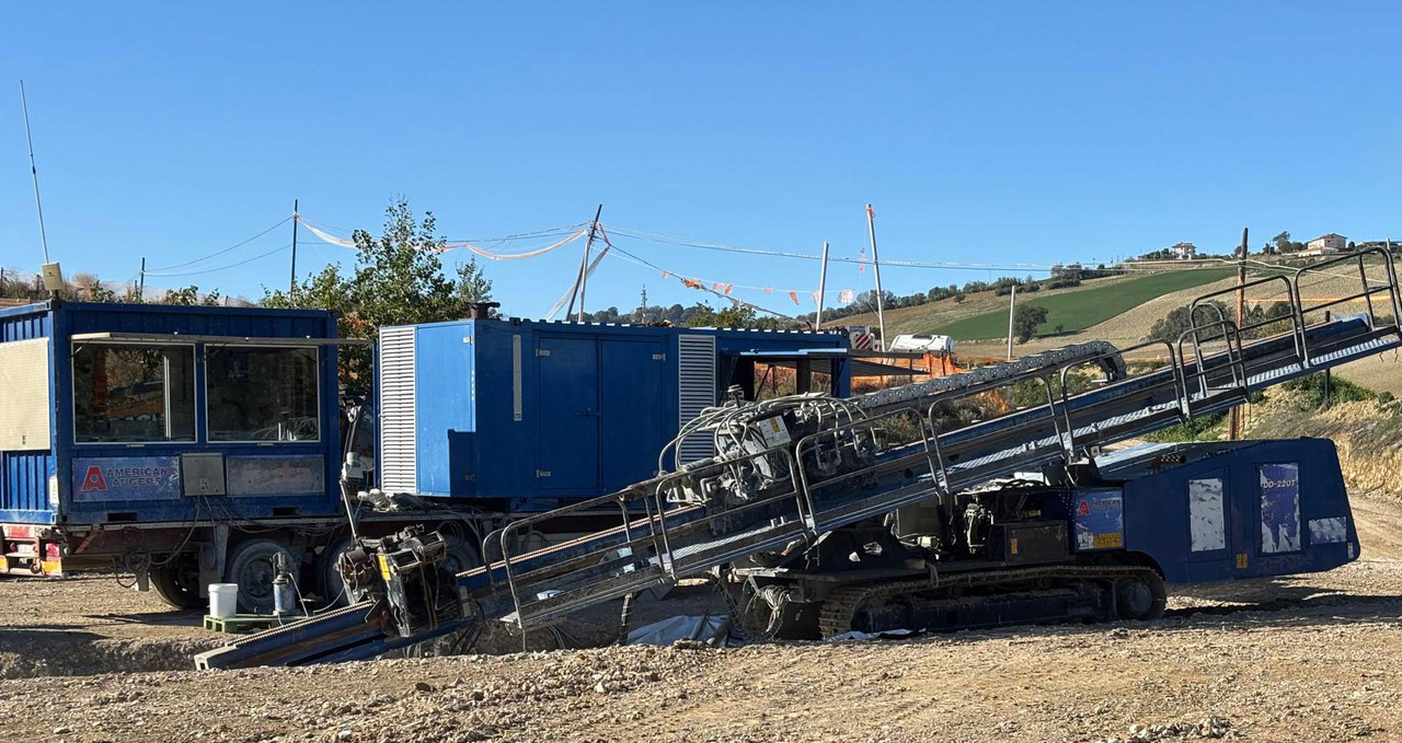 American Auger DD-220T - Perforadora direccional horizontal: foto 4 American Auger DD-220T - Perforadora direccional horizontal: foto 4