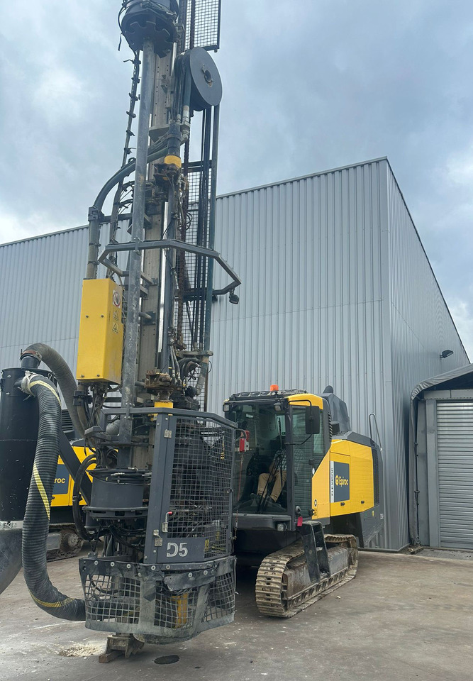 Atlas Copco (Epiroc) FlexiROC D50-10SF - Perforadora: foto 1 Atlas Copco (Epiroc) FlexiROC D50-10SF - Perforadora: foto 1