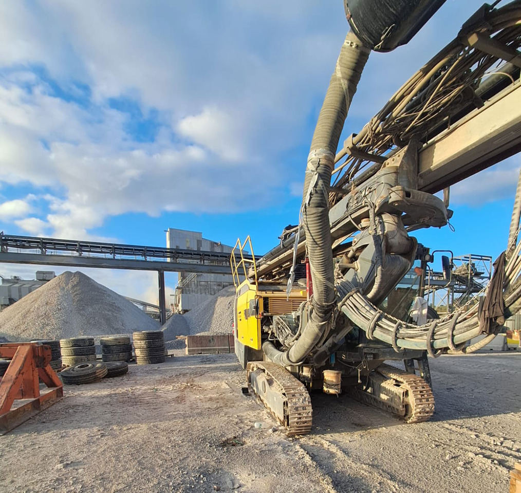 Atlas Copco FlexiROC D60-10SF - Perforadora: foto 4 Atlas Copco FlexiROC D60-10SF - Perforadora: foto 4