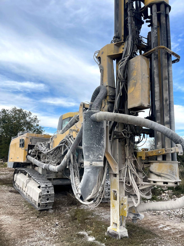 Atlas Copco ROC F9-CR - Perforadora: foto 3 Atlas Copco ROC F9-CR - Perforadora: foto 3