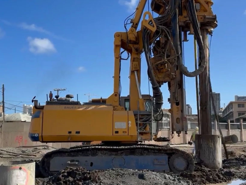 Bauer BG 22H - Martillo de hinca de pilotes: foto 3 Bauer BG 22H - Martillo de hinca de pilotes: foto 3