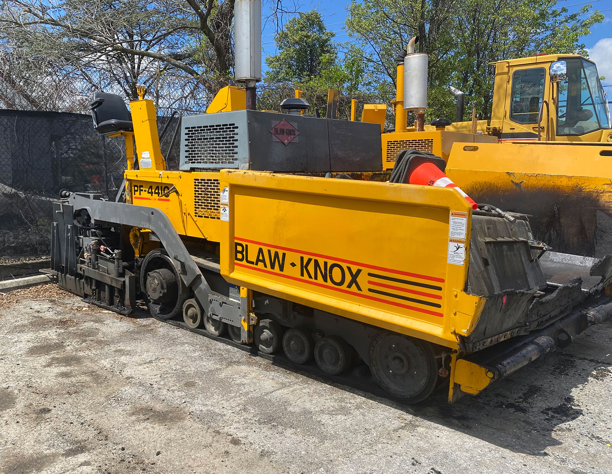 Blaw Knox PF-4410 - Pavimentadora de asfalto: foto 2 Blaw Knox PF-4410 - Pavimentadora de asfalto: foto 2