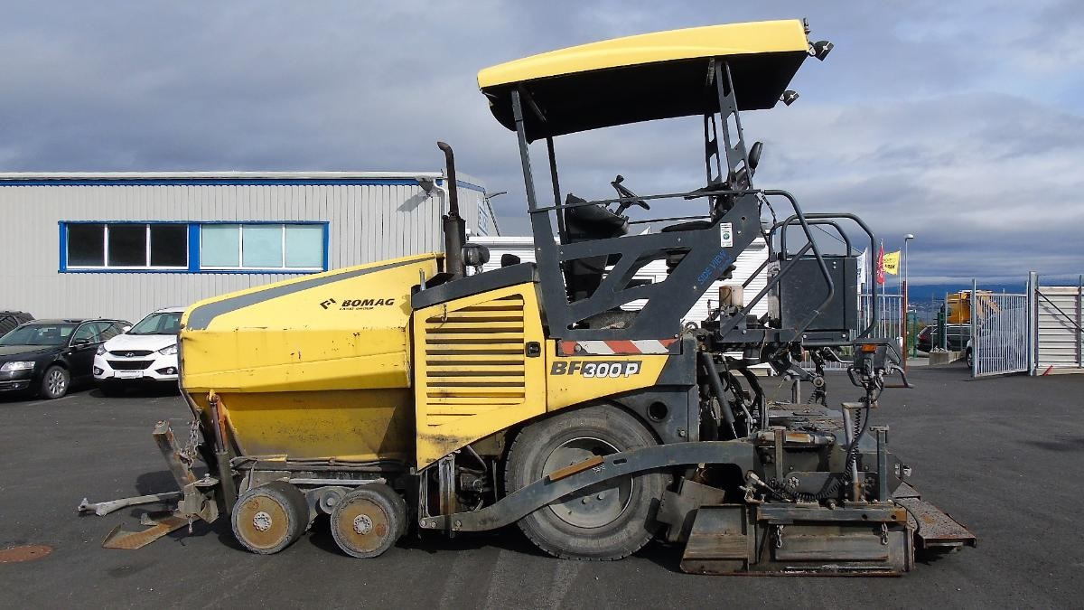 Bomag BF 300 P - Pavimentadora de asfalto: foto 3 Bomag BF 300 P - Pavimentadora de asfalto: foto 3