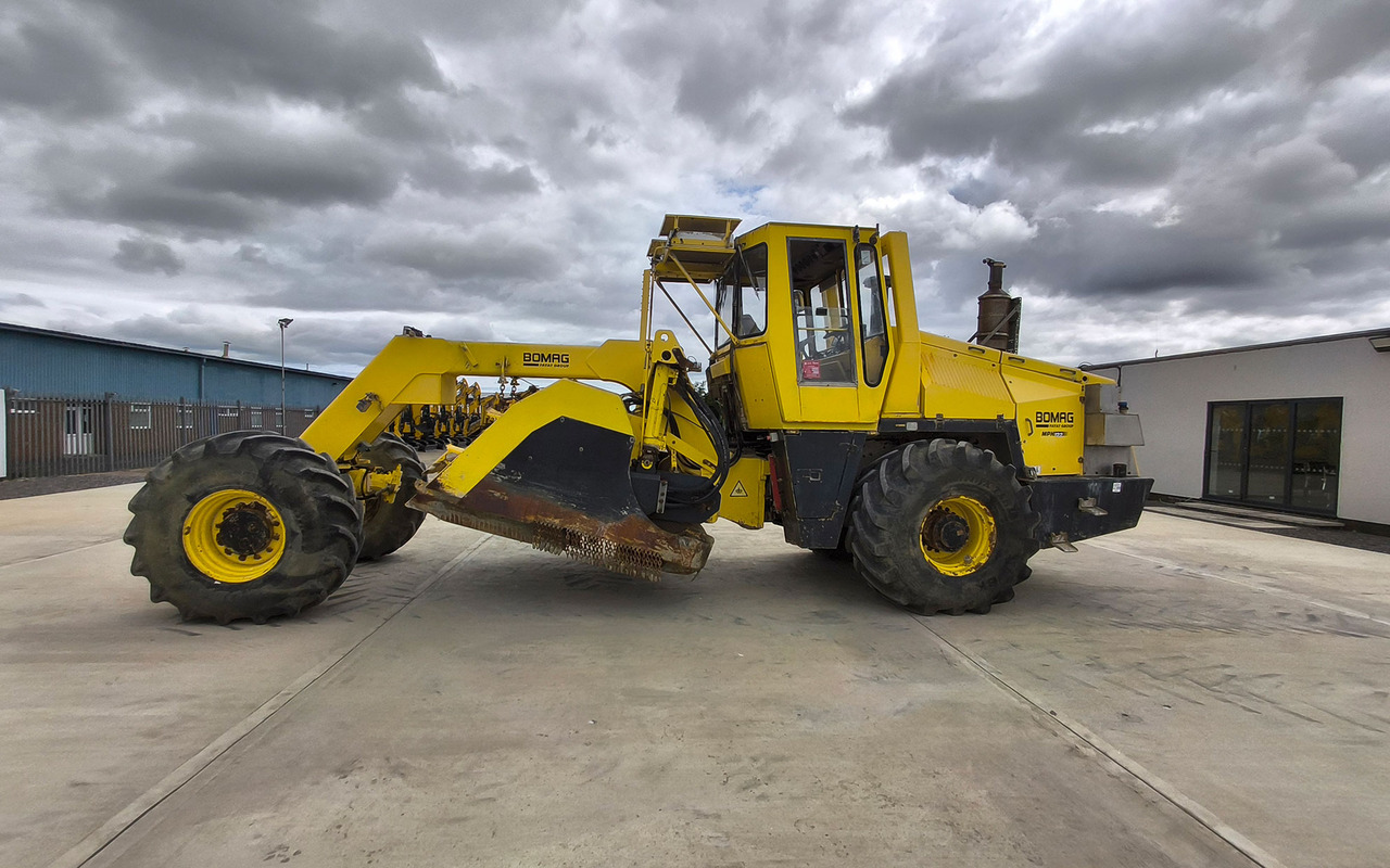 Bomag MPH 122 - Estabilizador de suelos: foto 4 Bomag MPH 122 - Estabilizador de suelos: foto 4