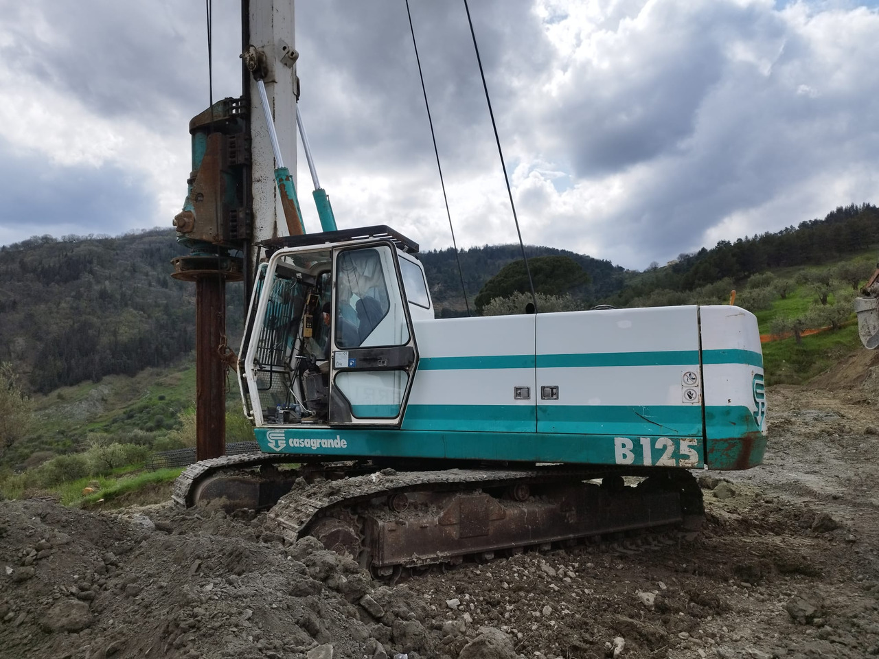 Casagrande B125 - Martillo de hinca de pilotes: foto 1 Casagrande B125 - Martillo de hinca de pilotes: foto 1