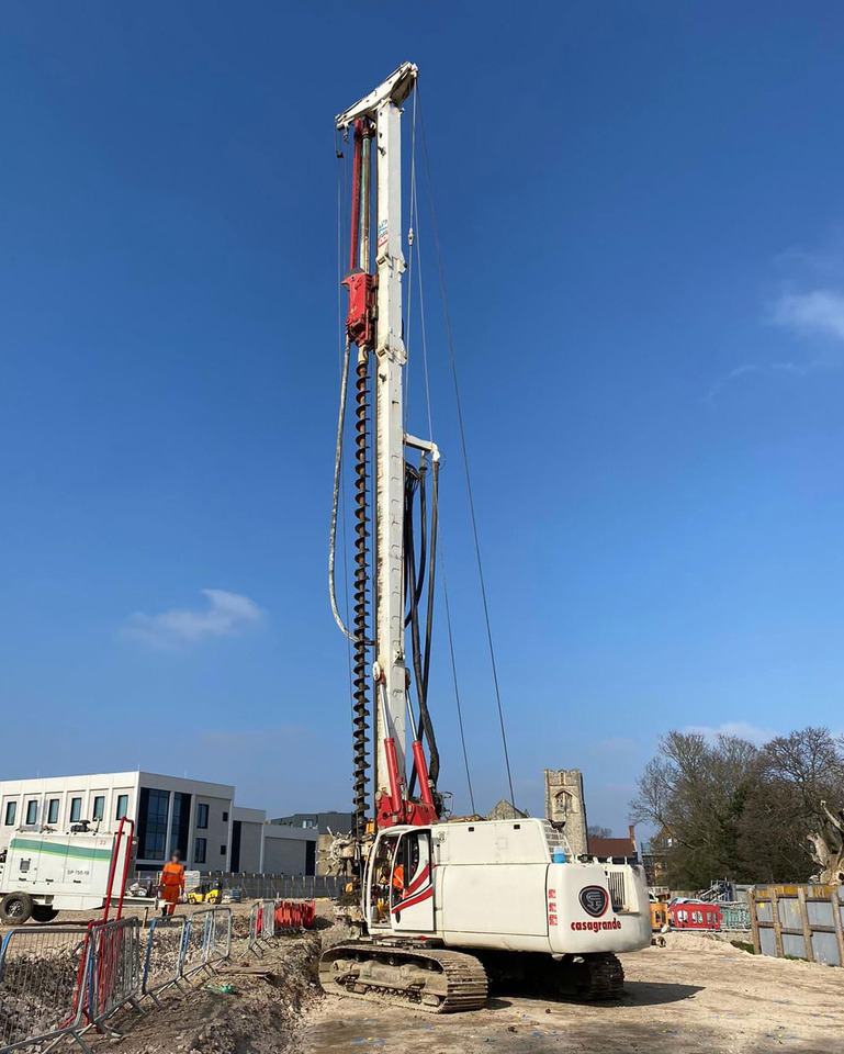 Casagrande B175 XP - Martillo de hinca de pilotes: foto 1 Casagrande B175 XP - Martillo de hinca de pilotes: foto 1