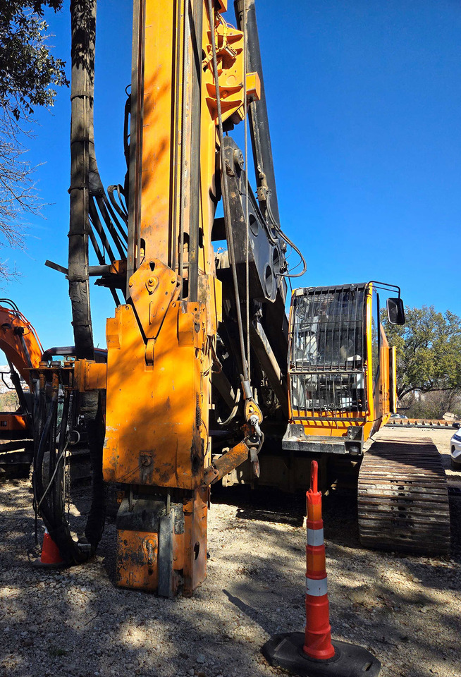 Casagrande B275 XP-2 - Martillo de hinca de pilotes: foto 1 Casagrande B275 XP-2 - Martillo de hinca de pilotes: foto 1
