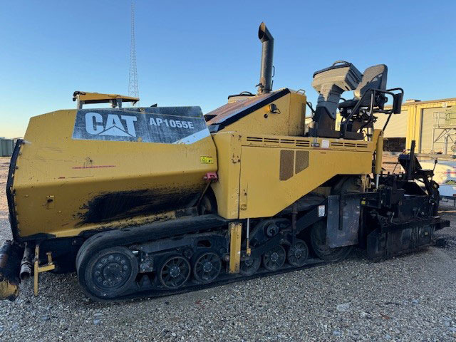 Caterpillar AP1055E - Pavimentadora de asfalto: foto 2 Caterpillar AP1055E - Pavimentadora de asfalto: foto 2