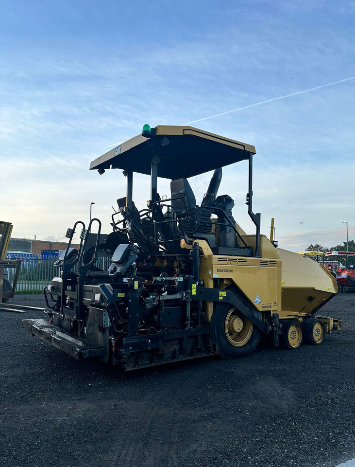 Caterpillar AP500F - Pavimentadora de asfalto: foto 4 Caterpillar AP500F - Pavimentadora de asfalto: foto 4