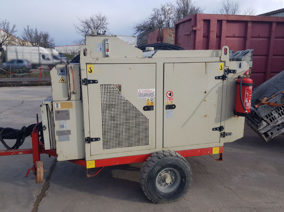 Comacchio MC 3D - Martillo de hinca de pilotes: foto 5 Comacchio MC 3D - Martillo de hinca de pilotes: foto 5