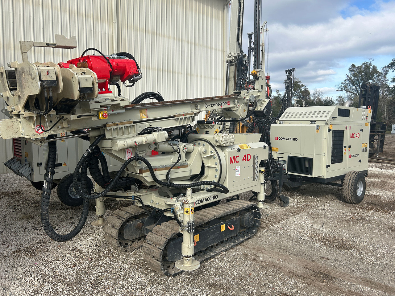 Comacchio MC4D - Martillo de hinca de pilotes: foto 2 Comacchio MC4D - Martillo de hinca de pilotes: foto 2