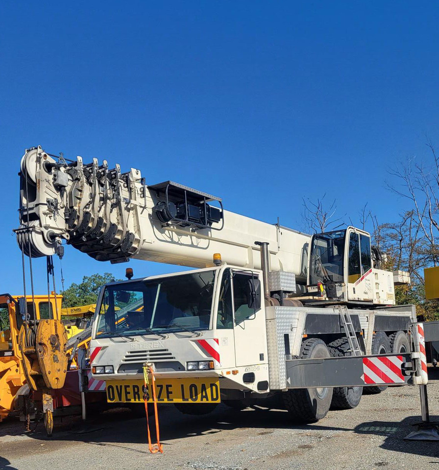 Demag AC 80-2 - Autogrúa: foto 1 Demag AC 80-2 - Autogrúa: foto 1