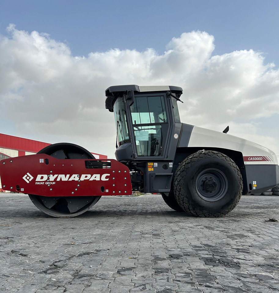 Dynapac CA5000D - Compactador: foto 1 Dynapac CA5000D - Compactador: foto 1