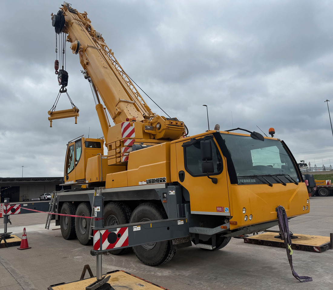 Liebherr LTM 1070-4.2 - Autogrúa: foto 2 Liebherr LTM 1070-4.2 - Autogrúa: foto 2