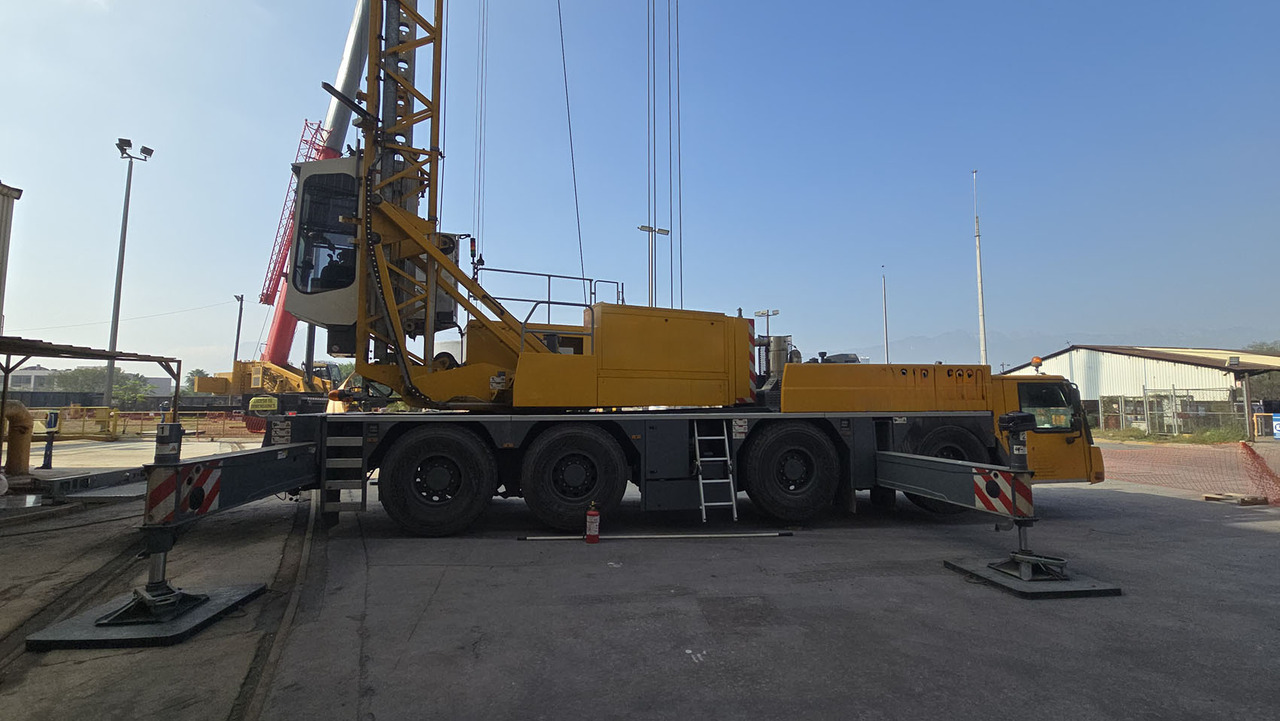 Liebherr MK 88-4.1 - Autogrúa: foto 2 Liebherr MK 88-4.1 - Autogrúa: foto 2
