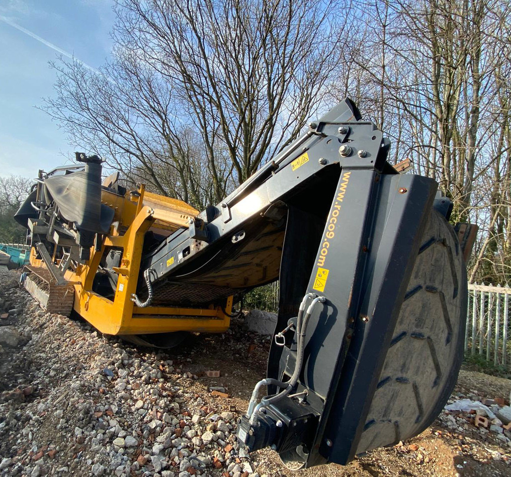 ROCO 1600S - Cribadora: foto 3 ROCO 1600S - Cribadora: foto 3