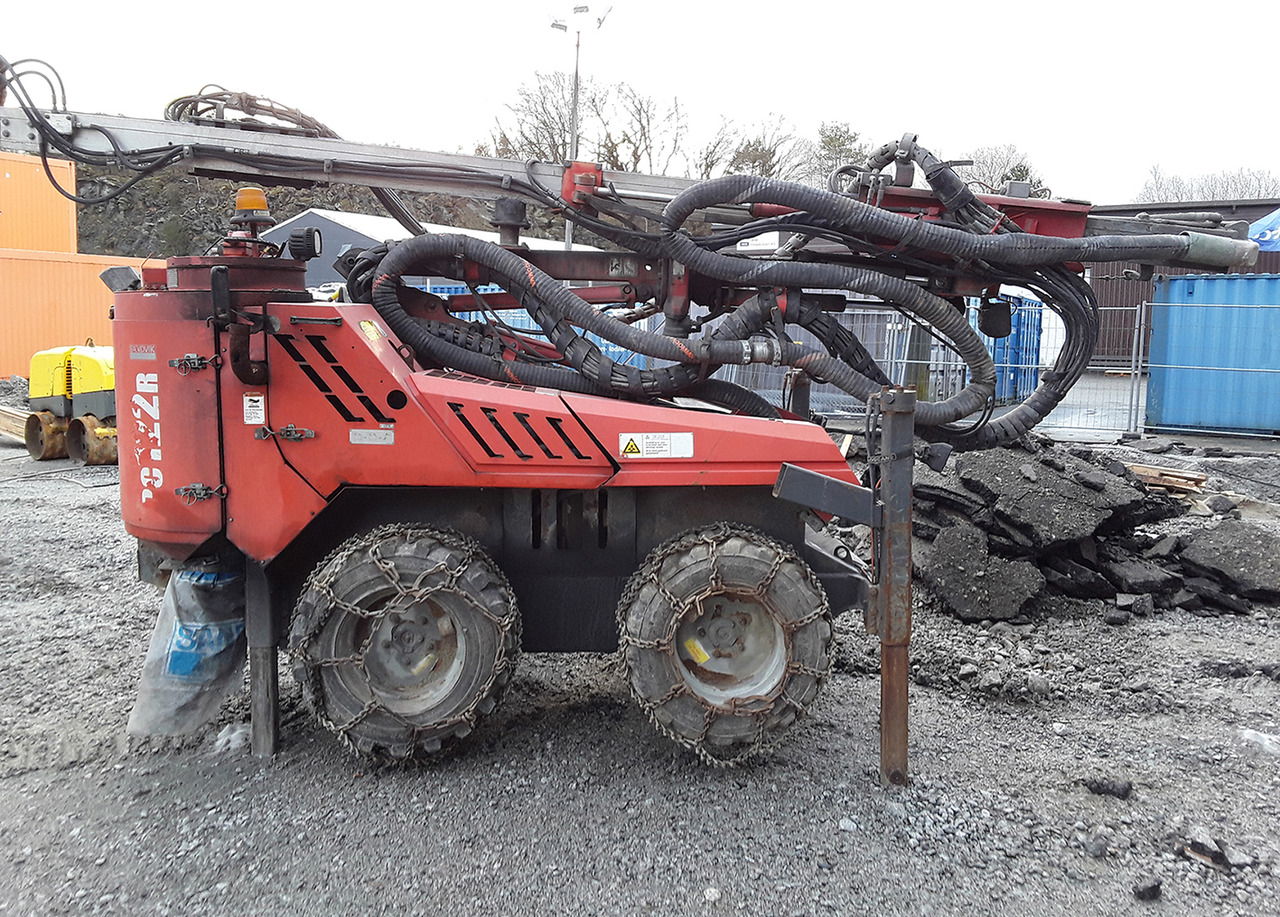 Sandvik Commando DC122 R - Perforadora: foto 2 Sandvik Commando DC122 R - Perforadora: foto 2