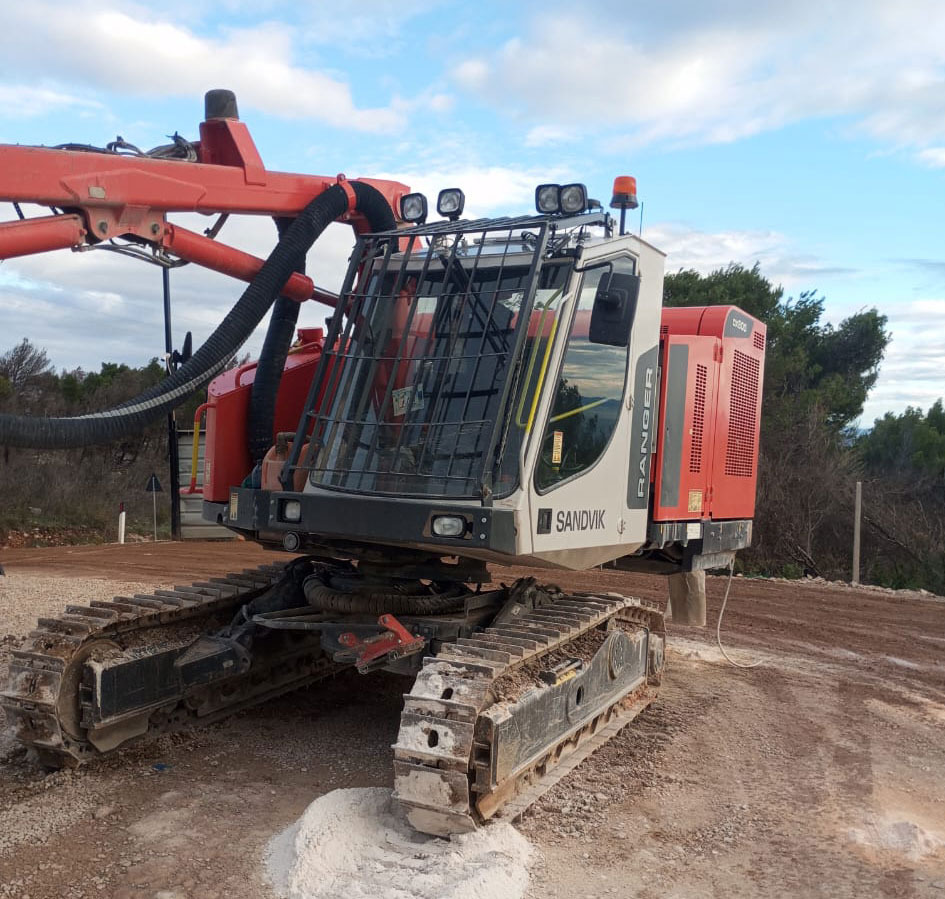 Sandvik DX800 - Perforadora: foto 4 Sandvik DX800 - Perforadora: foto 4
