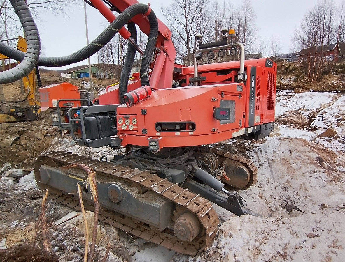 Sandvik DX800R - Perforadora: foto 5 Sandvik DX800R - Perforadora: foto 5