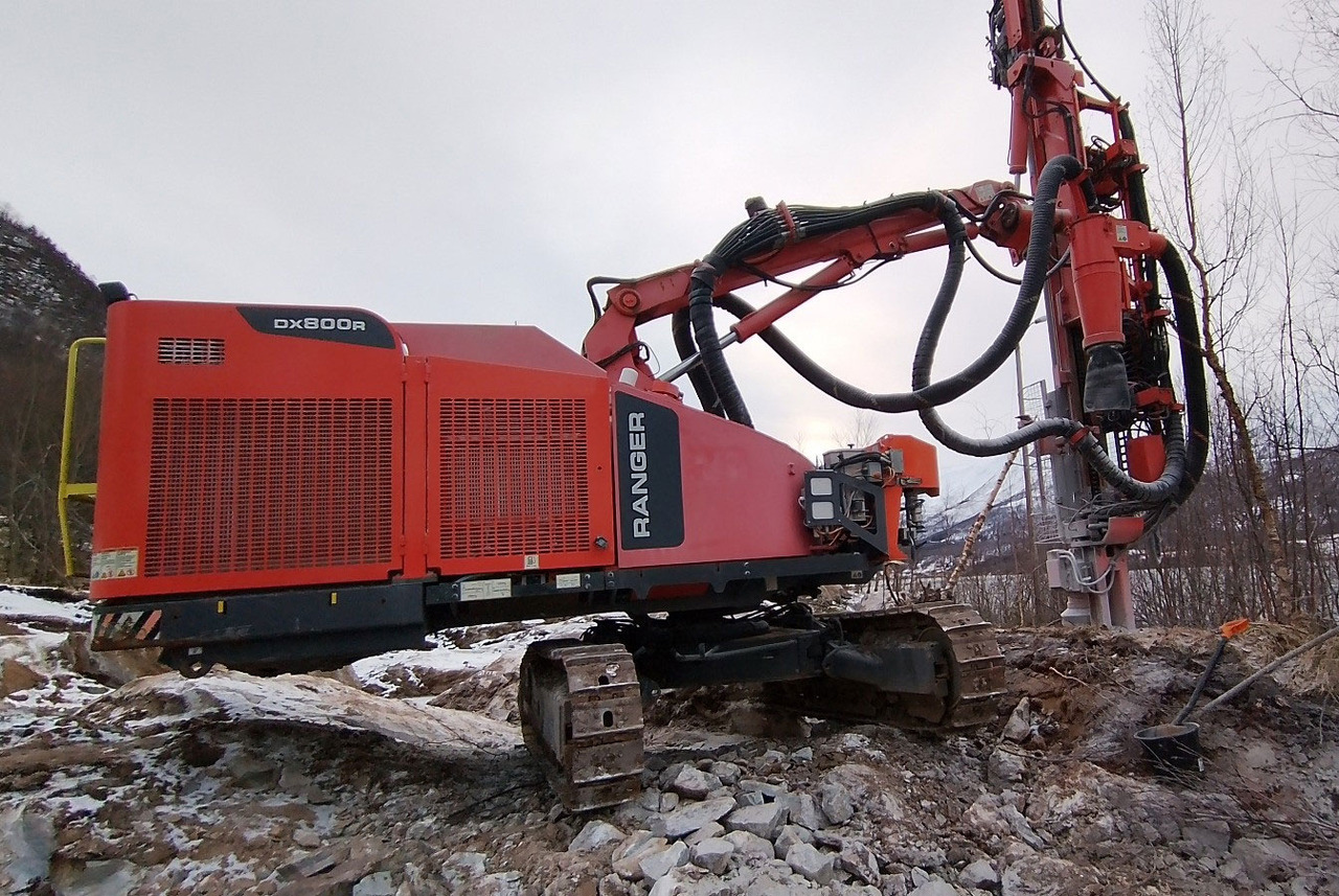 Sandvik DX800R - Perforadora: foto 3 Sandvik DX800R - Perforadora: foto 3