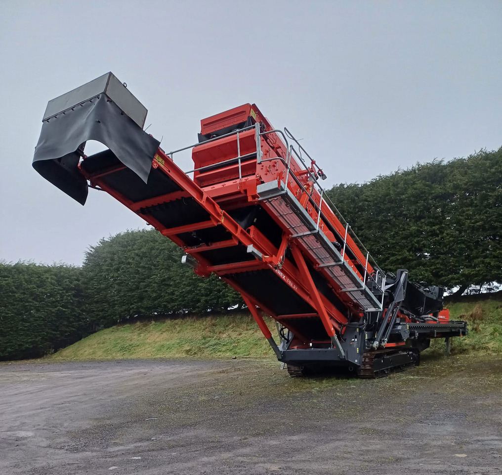 Terex Finlay 696 - Cribadora: foto 1 Terex Finlay 696 - Cribadora: foto 1