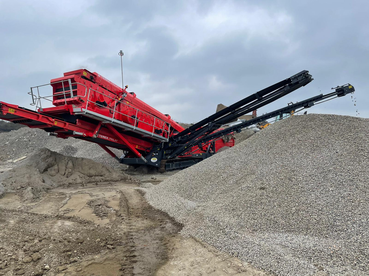 Terex Finlay 696 - Cribadora: foto 2 Terex Finlay 696 - Cribadora: foto 2