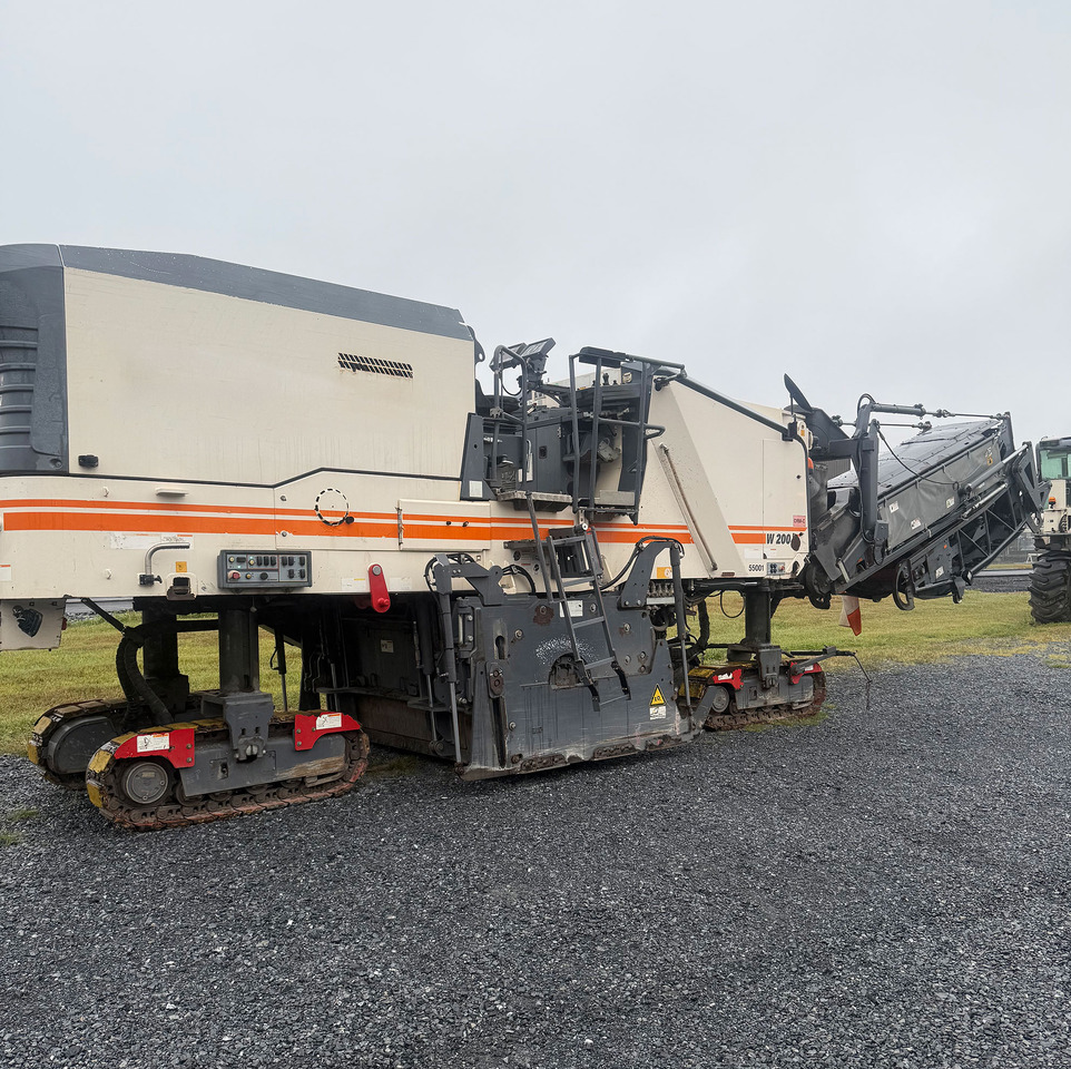 Wirtgen W 200 I - Fresadora en frío: foto 2 Wirtgen W 200 I - Fresadora en frío: foto 2