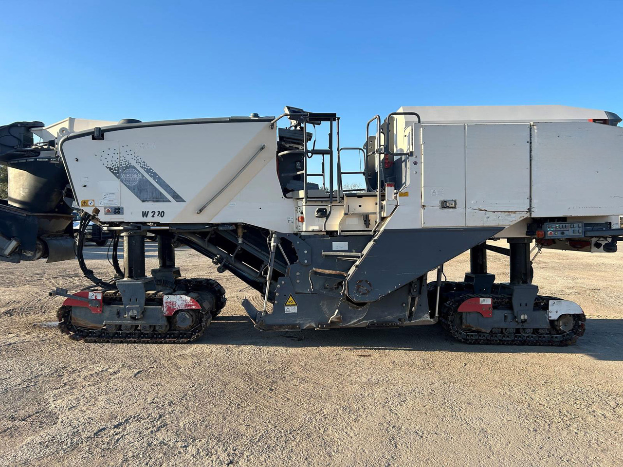 Wirtgen W 220 - Fresadora en frío: foto 4 Wirtgen W 220 - Fresadora en frío: foto 4