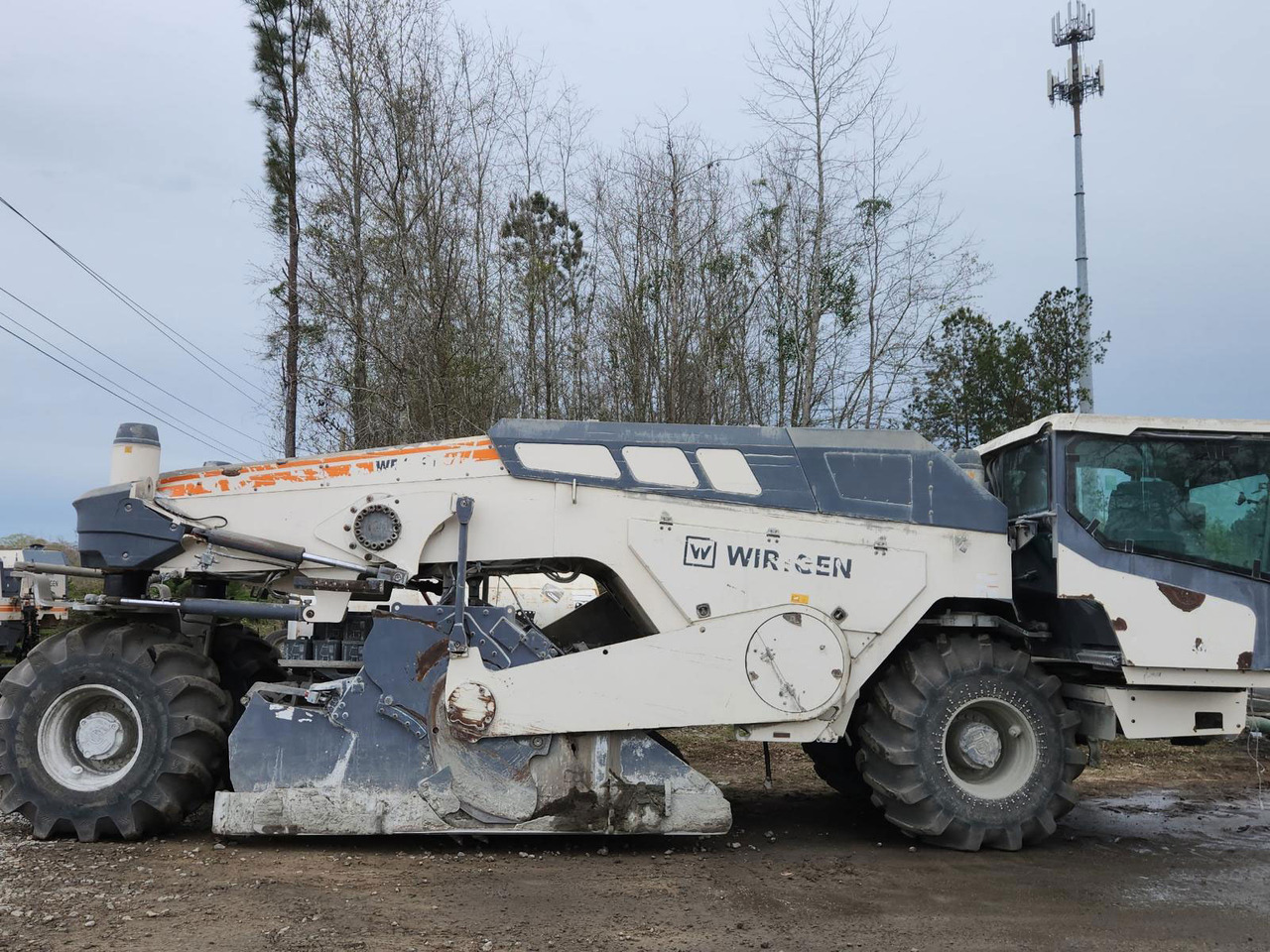 Wirtgen WR 250 I - Estabilizador de suelos: foto 2 Wirtgen WR 250 I - Estabilizador de suelos: foto 2