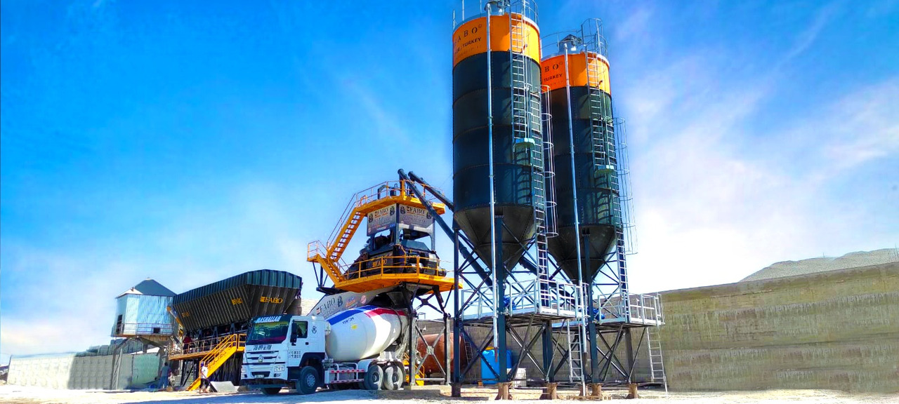 FABO COMPACT-120 CONCRETE PLANT | CONVEYOR TYPE - Planta de hormigón: foto 1 FABO COMPACT-120 CONCRETE PLANT | CONVEYOR TYPE - Planta de hormigón: foto 1