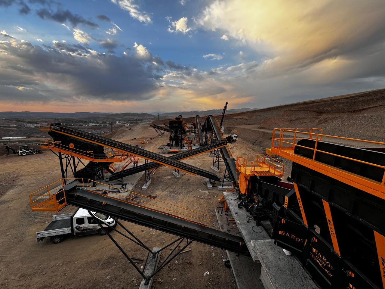 Machacadora nuevo FABO crusher - stone crusher - crushers: foto 10 Machacadora nuevo FABO crusher - stone crusher - crushers: foto 10