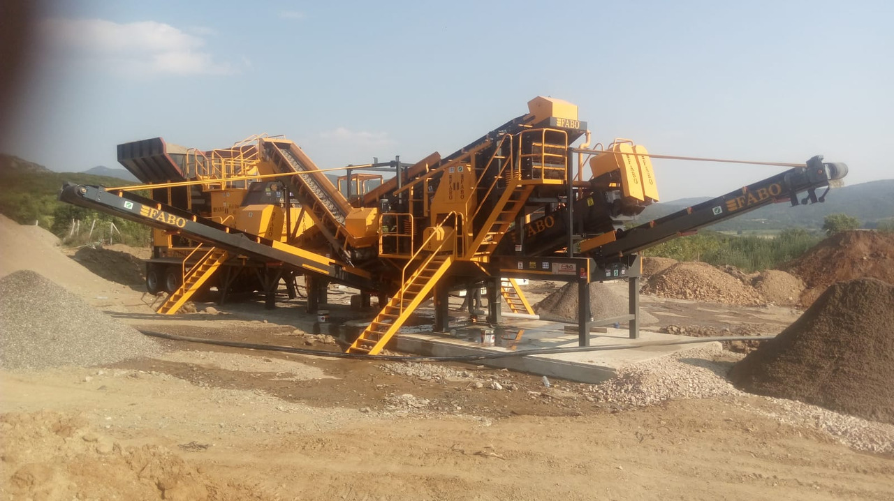 Trituradora de mandíbula nuevo FABO mobile jaw crusher: foto 11