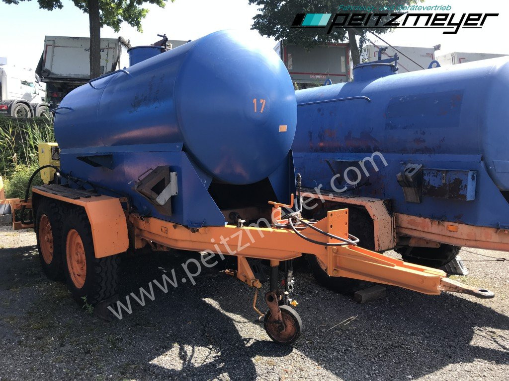 BATHE TANDEMANHÄNGER Bitum / Teerkocher 3,5 m³ Hatz DIesel 1 D 81 C - Distribuidor de asfalto: foto 2 BATHE TANDEMANHÄNGER Bitum / Teerkocher 3,5 m³ Hatz DIesel 1 D 81 C - Distribuidor de asfalto: foto 2