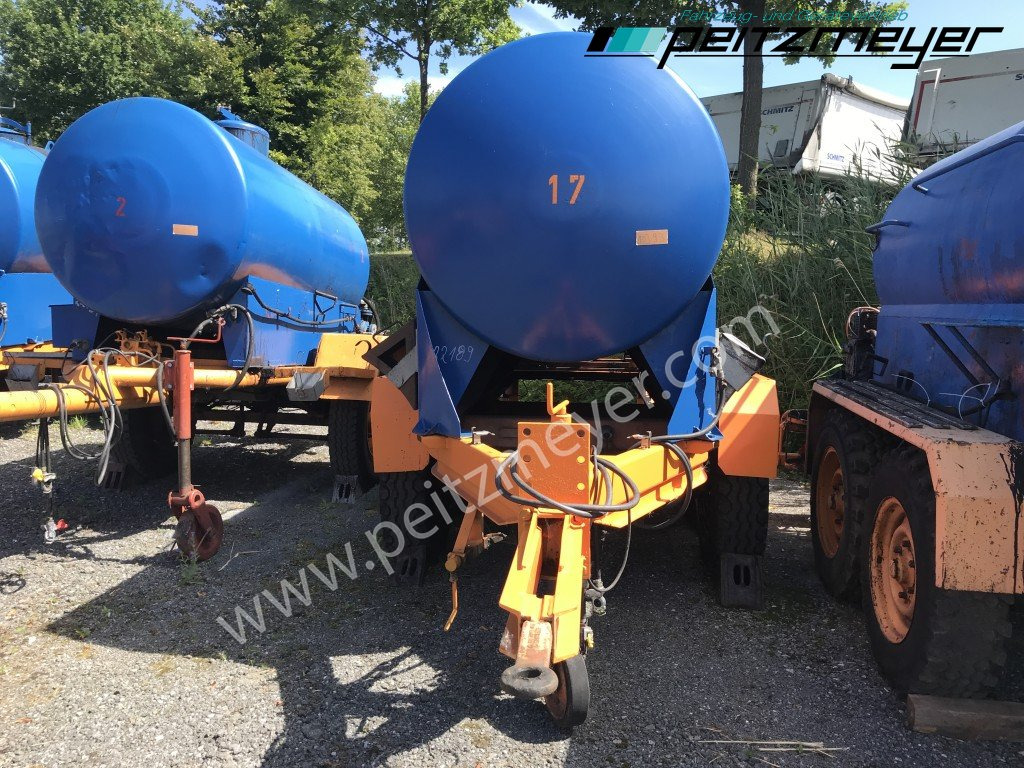 BATHE TANDEMANHÄNGER Bitum / Teerkocher 3,5 m³ Hatz DIesel 1 D 81 C - Distribuidor de asfalto: foto 5 BATHE TANDEMANHÄNGER Bitum / Teerkocher 3,5 m³ Hatz DIesel 1 D 81 C - Distribuidor de asfalto: foto 5