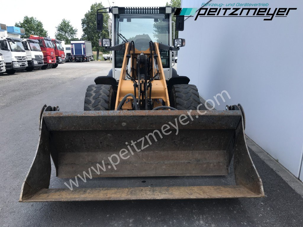 LIEBHERR RADLADER L 508 C 4in1 Schaufel + Palettengabel - Cargadora de ruedas: foto 5 LIEBHERR RADLADER L 508 C 4in1 Schaufel + Palettengabel - Cargadora de ruedas: foto 5