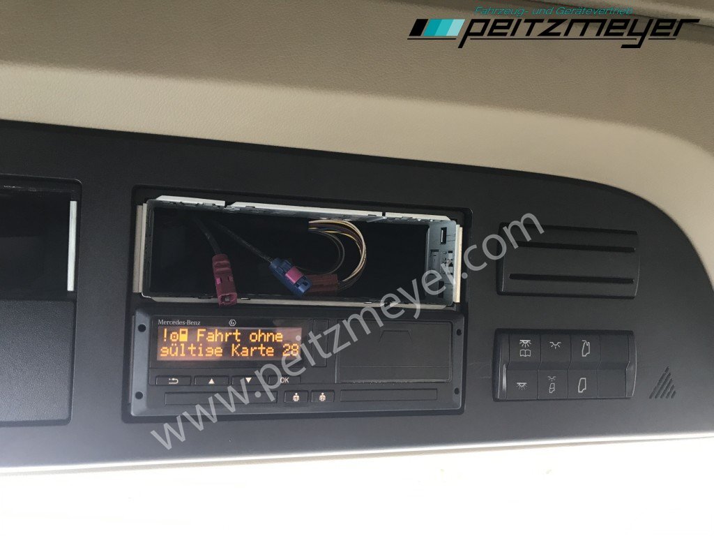 Camión lona MERCEDES-BENZ Actros 1832 LL Pritsche + LBW EU 6: foto 12