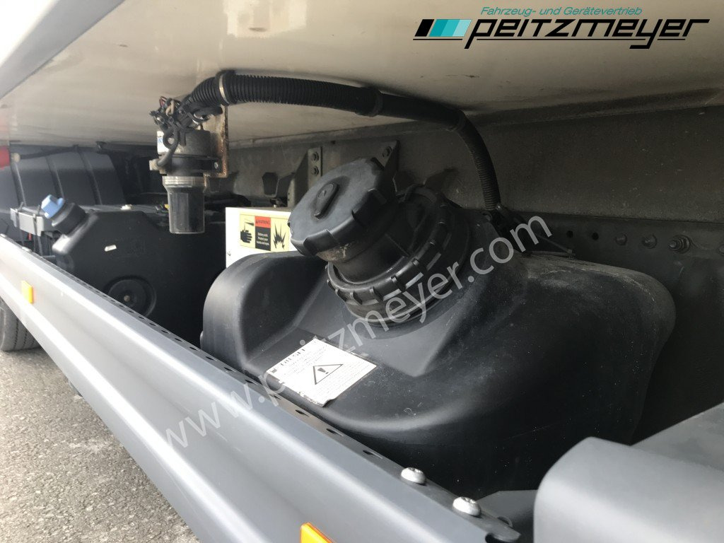 Camión frigorífico MERCEDES-BENZ Atego 818 L Tiefkühlkoffer m. Trennwand, Thermo T 800, LBW, Klima: foto 32